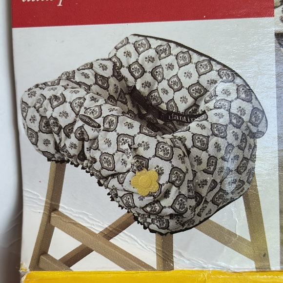 Infantino cart seat cover for toddlers includes box it came in . - Picture 9 of 11